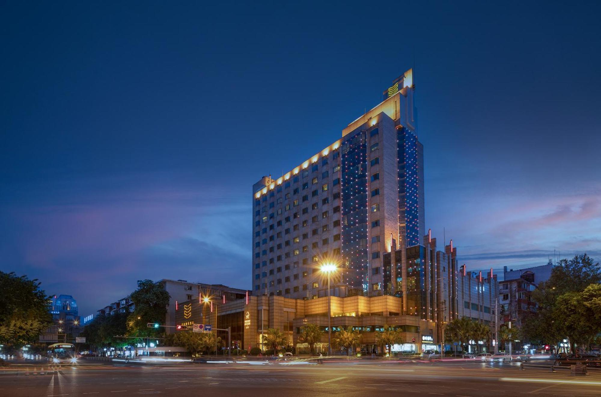 Chengdu Tianfu Sunshine Hotel Bagian luar foto